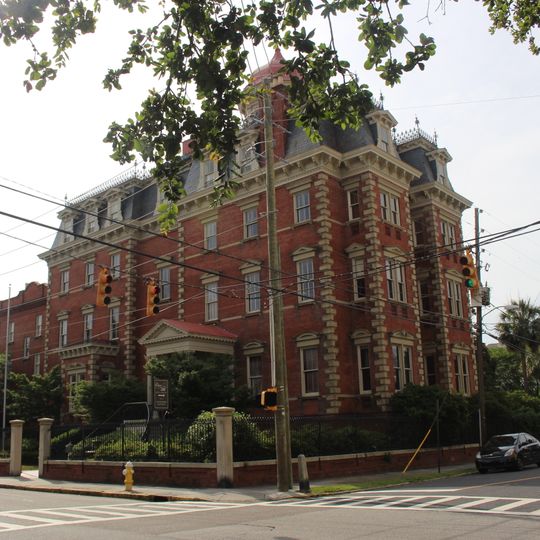 Wentworth Mansion