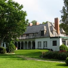 Stephen Leacock Museum / Old Brewery Bay