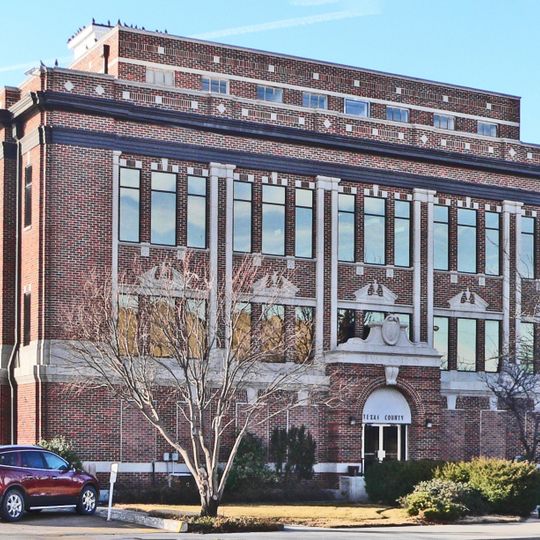 Texas County Courthouse