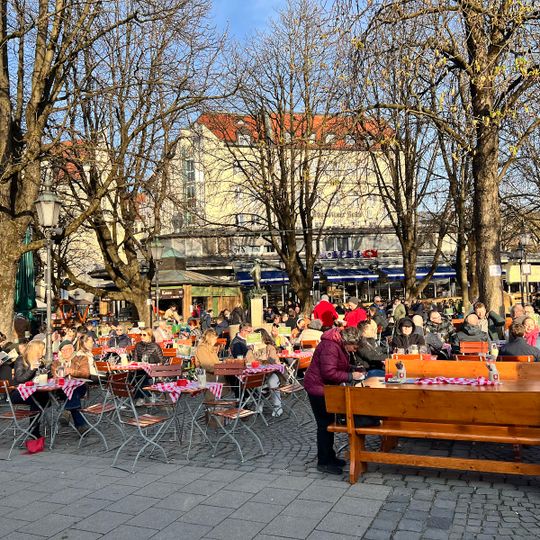 Biergarten am Viktualienmarkt