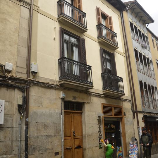 Kale Zaharra 3 etxea