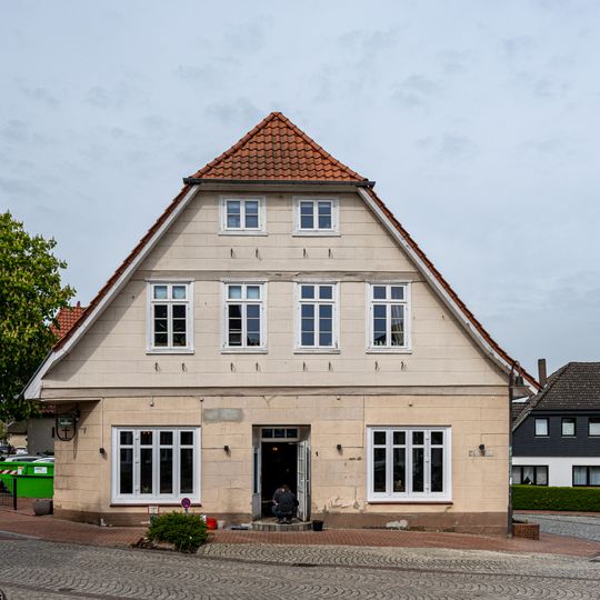 Wohnhaus Engelbergplatz 1