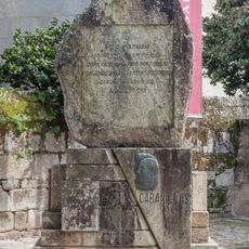 Monumento a Ramón Cabanillas
