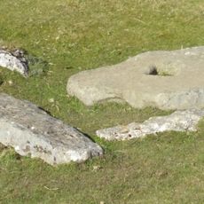 Roman temporary camp and medieval monastic cross base, Mastiles Lane.