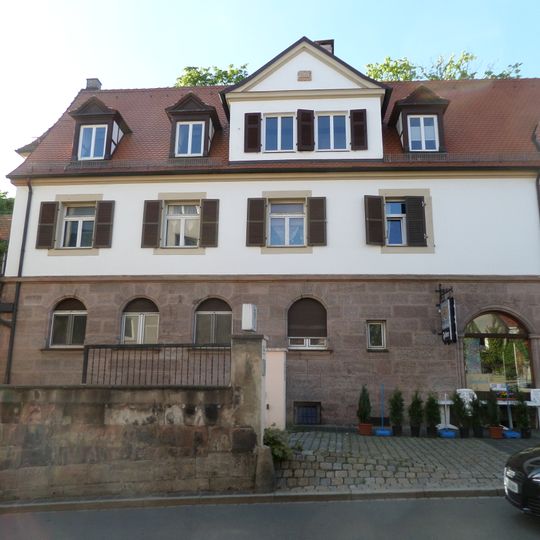 Wohn- und Geschäftshaus in Ecklage