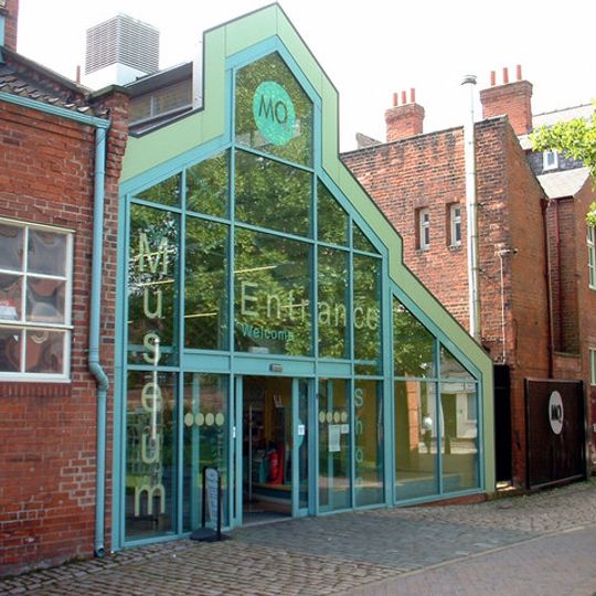 Hull and East Riding Museum