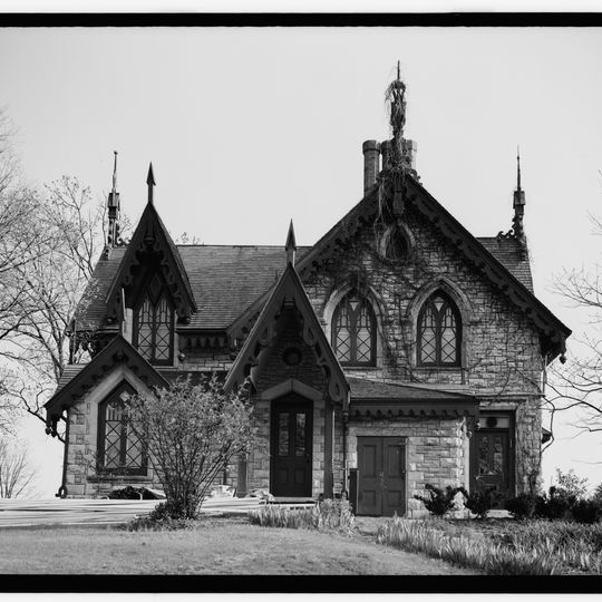 Gustave Greystone-Meissner House