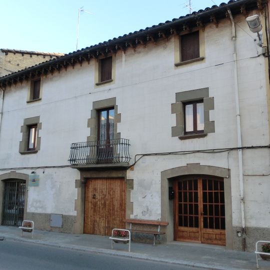 Building in carrer Gran, 6