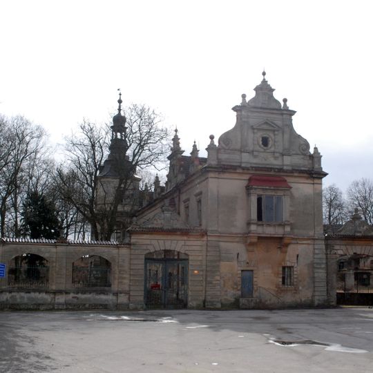 Vysoký Újezd Castle