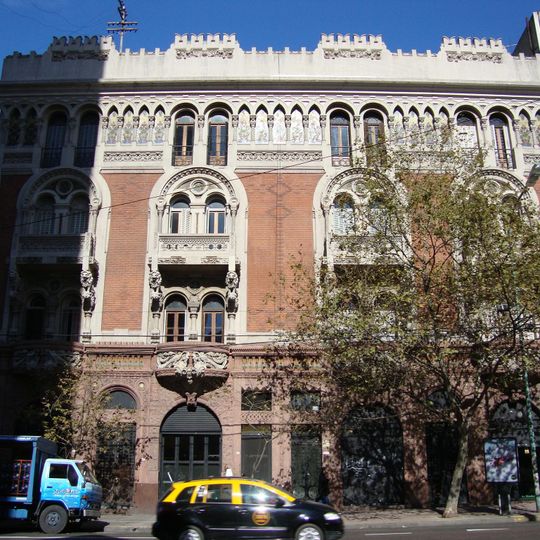 Casa de los Pavos Reales