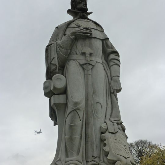 Statue of Inca Garcilaso de la Vega