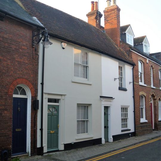 17 And 18, Love Lane