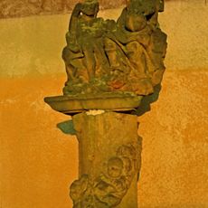 Sloup se sousoším Nejsvětější Trojice