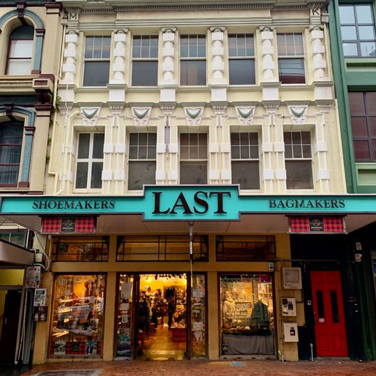 Last Footwear Company