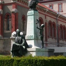 Monument à Noël Ballay, Chartres