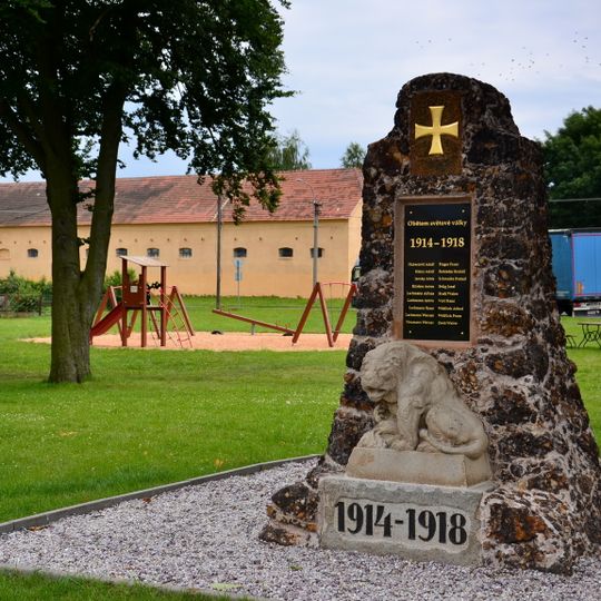 Pomník padlým v Novosedlech