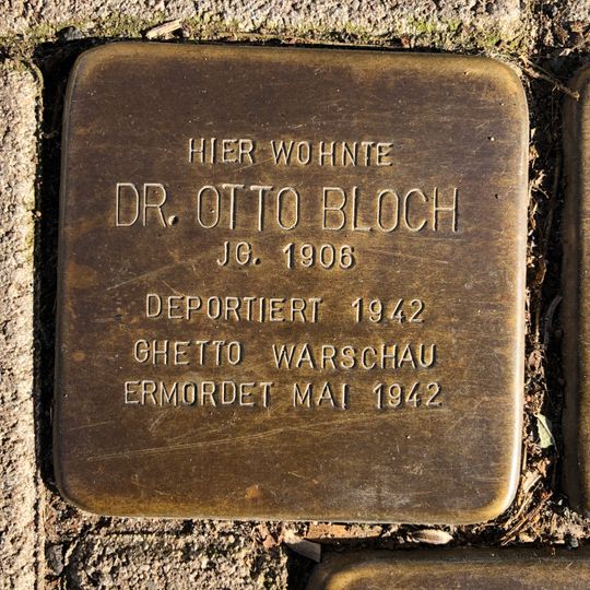 Stolperstein dedicated to Otto Bloch