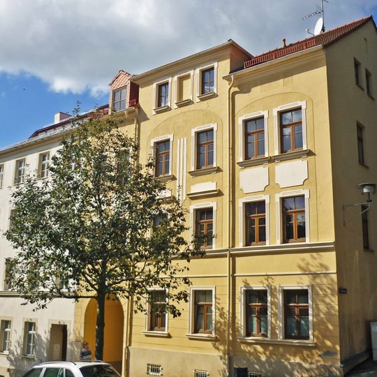 Wohnhaus in geschlossener Bebauung Schanze 9