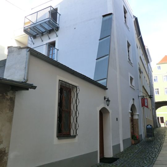 Wohnhaus in geschlossener Bebauung Plattnerstraße 8