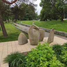 Statue Stones (Otto Sukup)