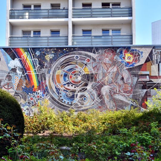 Arbeit für das Glück des Menschen