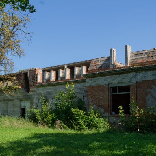 Zespół dworski w Krąpiewie