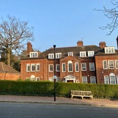 14, Templewood Avenue