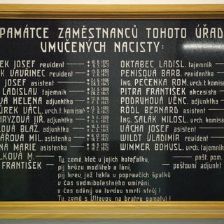 Plaque to post office employees in České Budějovice