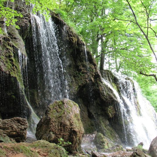 Etropole Waterfall