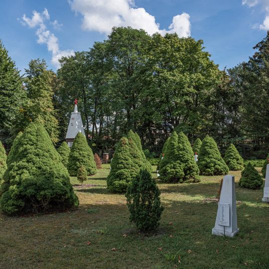 Sowjetischer Ehrenfriedhof