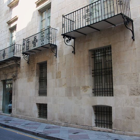 Delimitación de Entorno de Protección de la Casa Num. 15 de la Calle Gravina