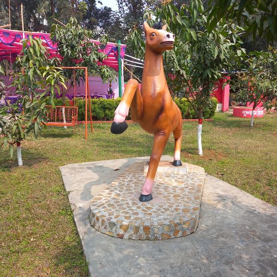 Pushpadum Resort পুস্পদাম রিসট