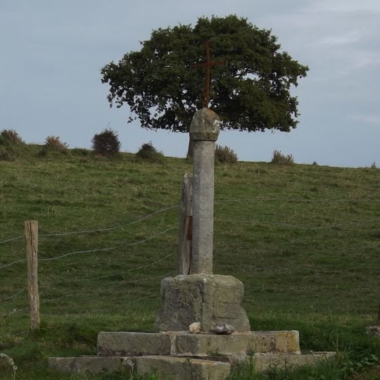 Croix de chemin de Notre-Dame du Val