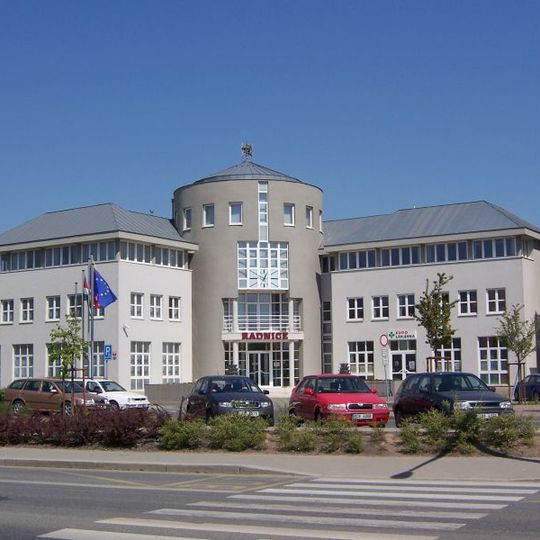 Town hall in Uhříněves