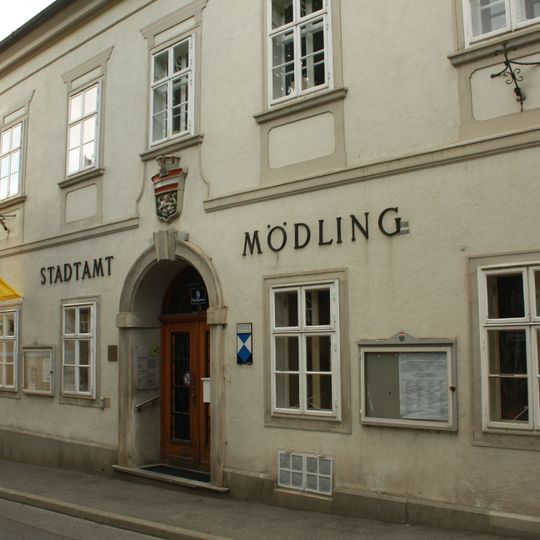 Neues Rathaus, Stadtamt