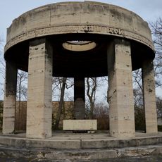 Kriegerdenkmal Leuna