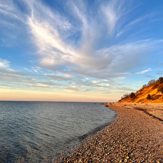 Maidstone Park Beach