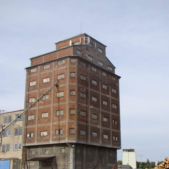 Southern grain elevator in Kołobrzeg