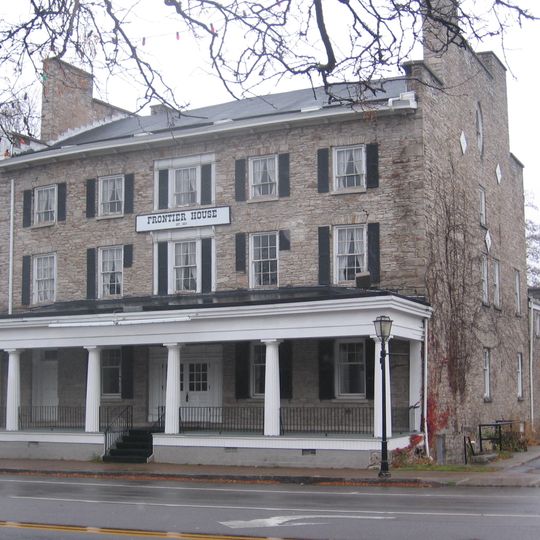 Frontier House