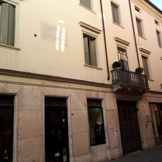 Casa Busnelli