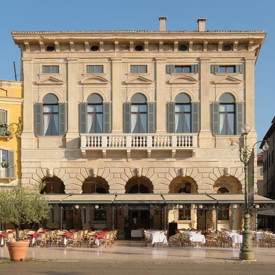 Palazzo degli Honorij