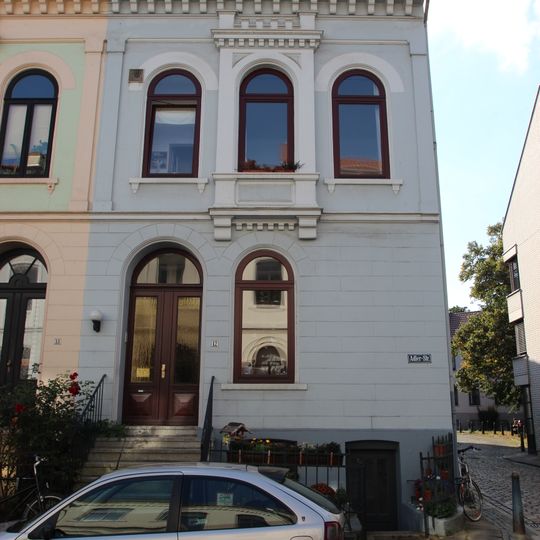 Wohnhaus Adlerstraße 12