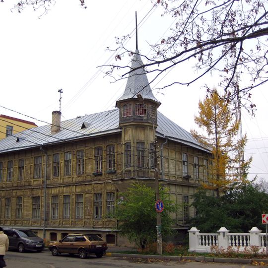 Eleninskaya Street, 26 - Volkov mansion