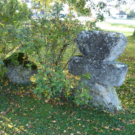 Zwei Steinkreuze