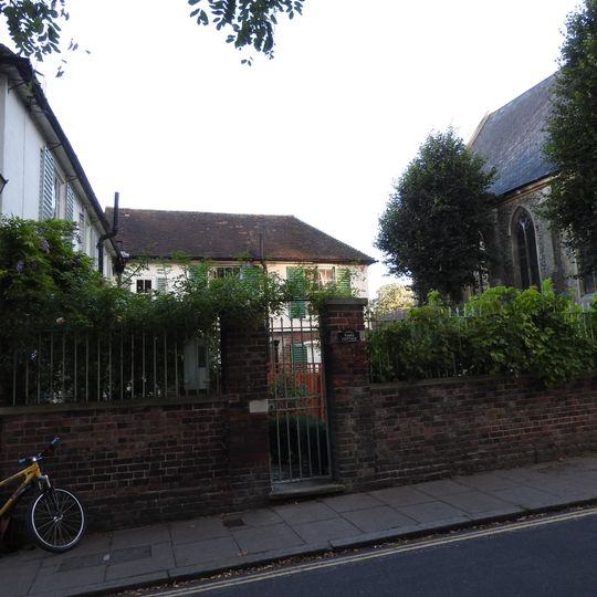 No 13 With Garden Walls And Gate Attached