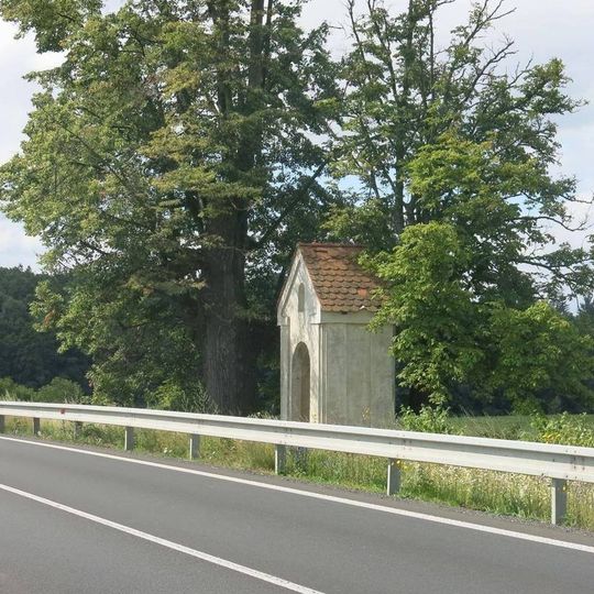 Kaplička jižně od Horního Pihelu