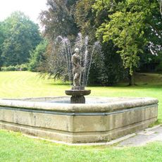 Kašna v zámeckém parku v Letohradu