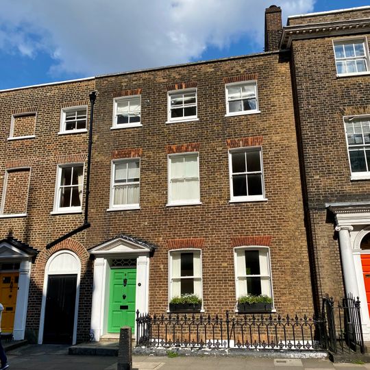 8, Southwood Lane N6