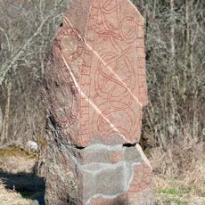Upplands runinskrifter 44