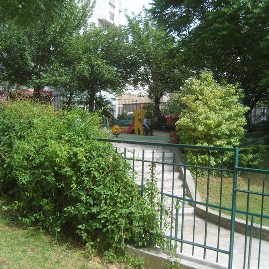 Square de la Montgolfière